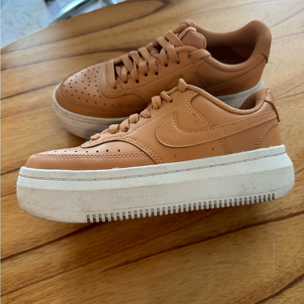 Pink Nike Air Force 1 women’s 6